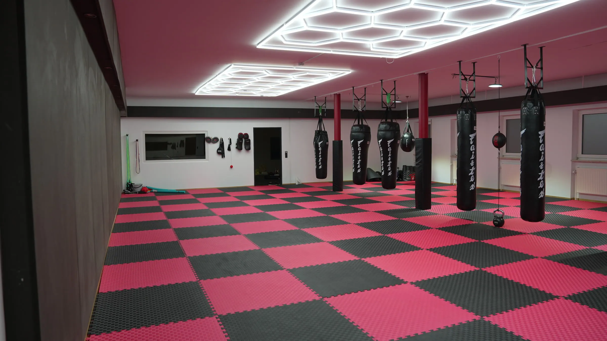 Trainingshalle der Fight Company Nürnberg